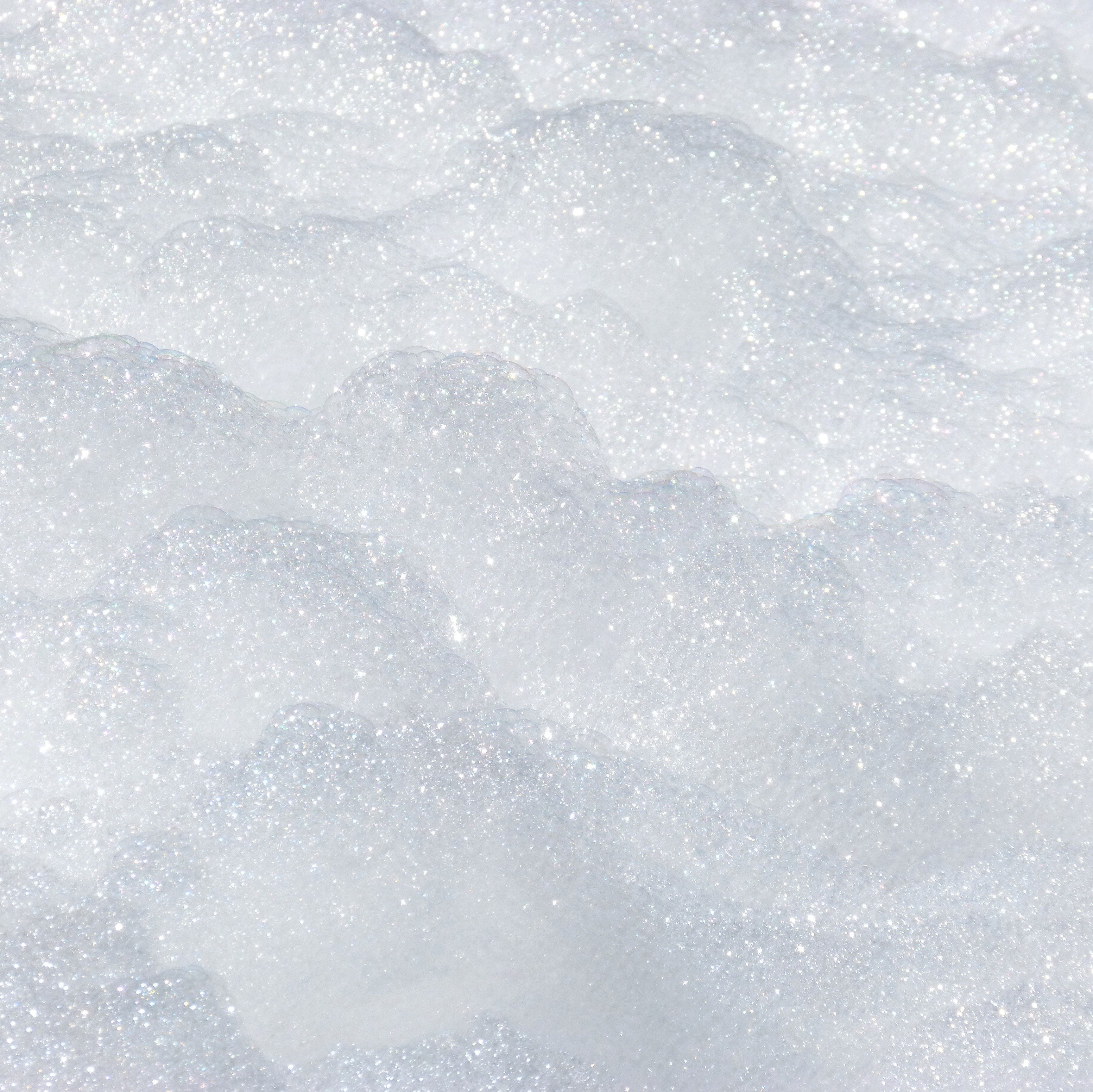 Je bohatá pena v kozmetike nevyhnutná?