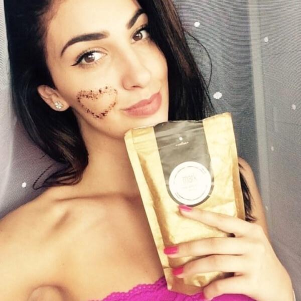 MARK coffee scrub Original - s kávovým olejom Scrub Forward Group 
