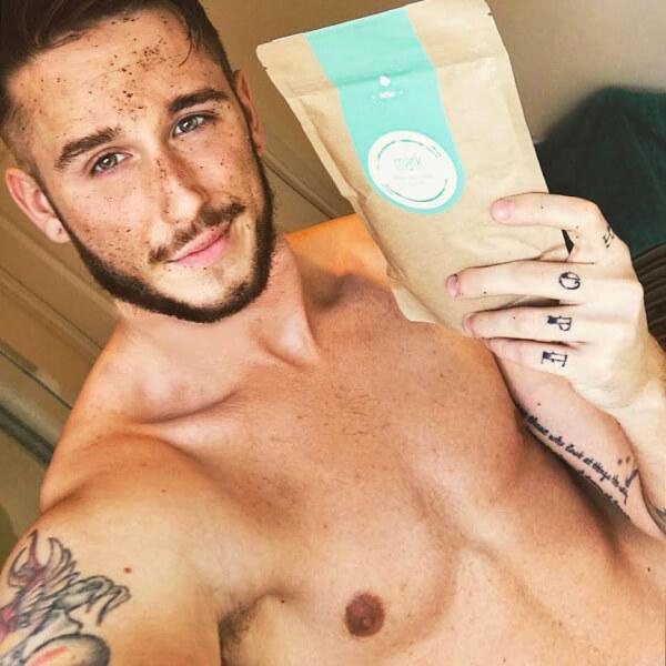 MARK coffee scrub Peppermint - s chladivým účinkom Scrub Forward Group 